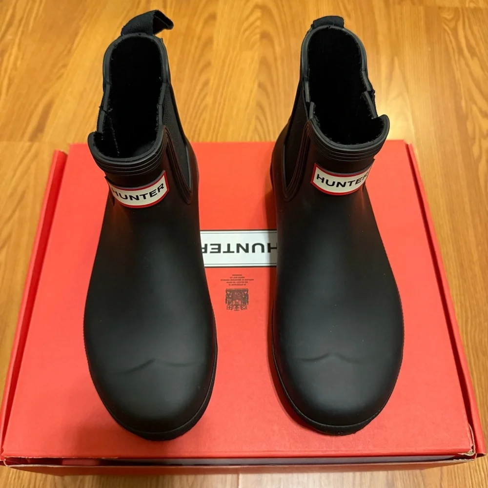 Hunter Black Rain Chelsea Boots - Picture 2 of 5